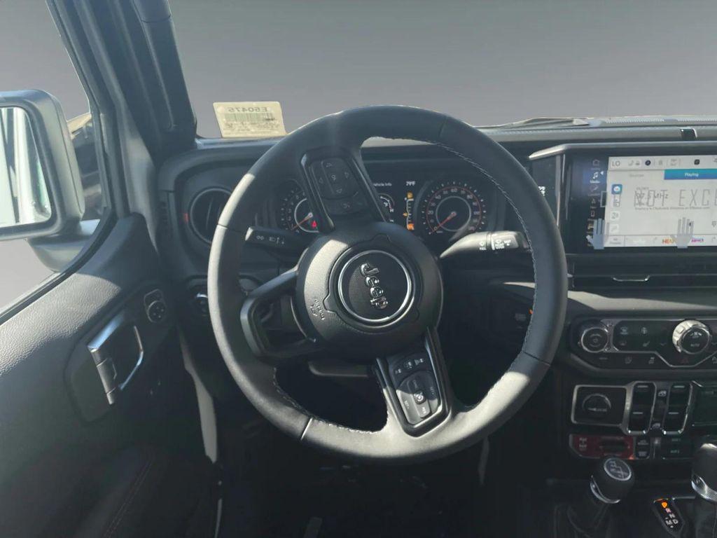 new 2025 Jeep Gladiator car, priced at $62,825