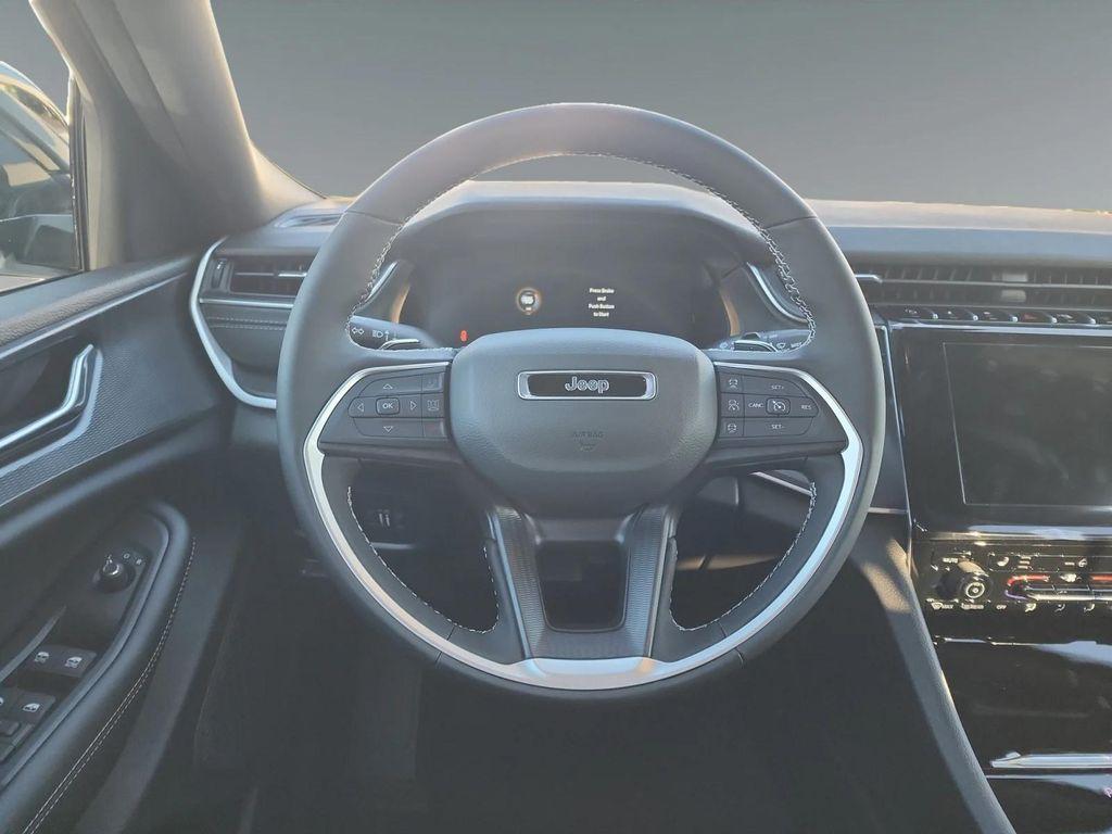 new 2025 Jeep Grand Cherokee L car, priced at $46,135