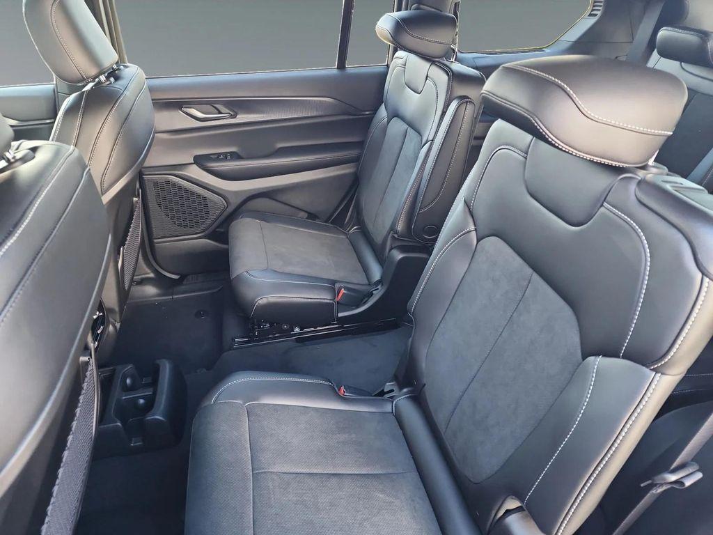 new 2025 Jeep Grand Cherokee L car, priced at $46,730