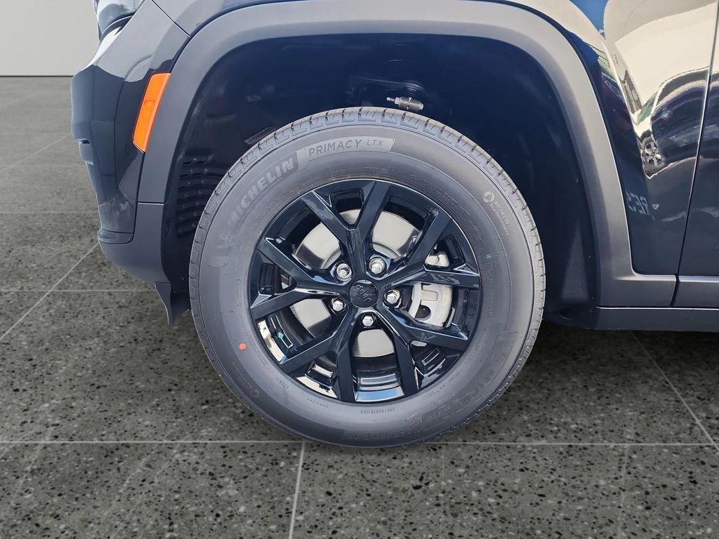 new 2025 Jeep Grand Cherokee L car, priced at $46,730