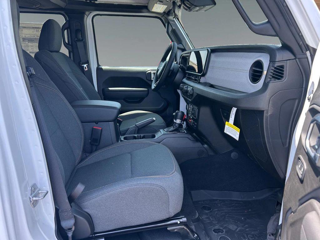 new 2025 Jeep Wrangler car, priced at $56,825