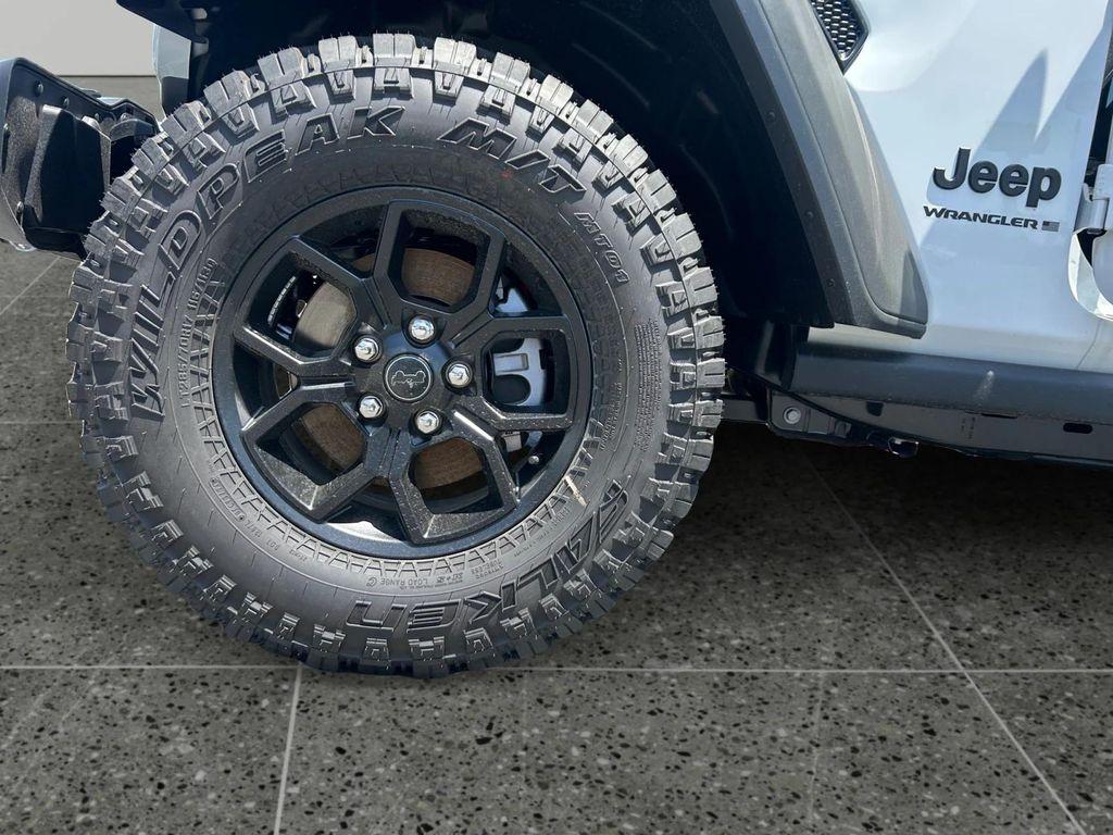 new 2025 Jeep Wrangler car, priced at $56,825