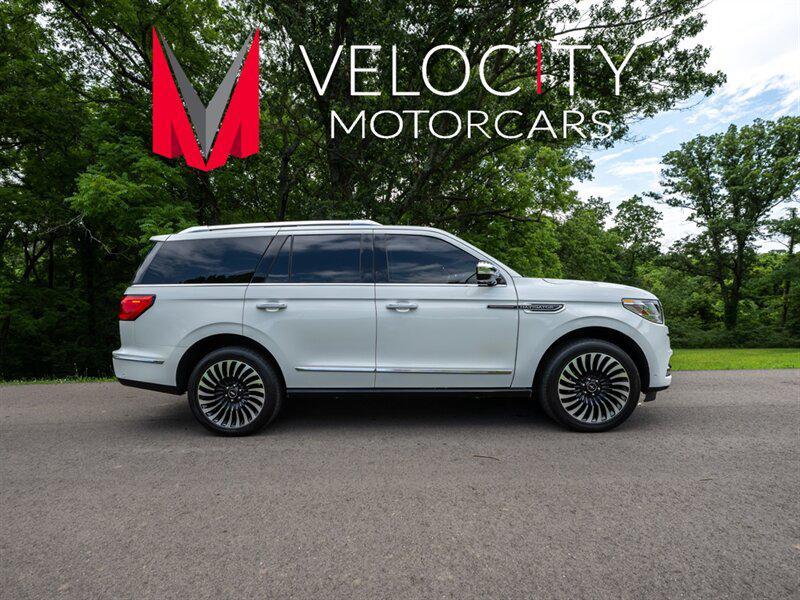 used 2020 Lincoln Navigator car, priced at $139,995
