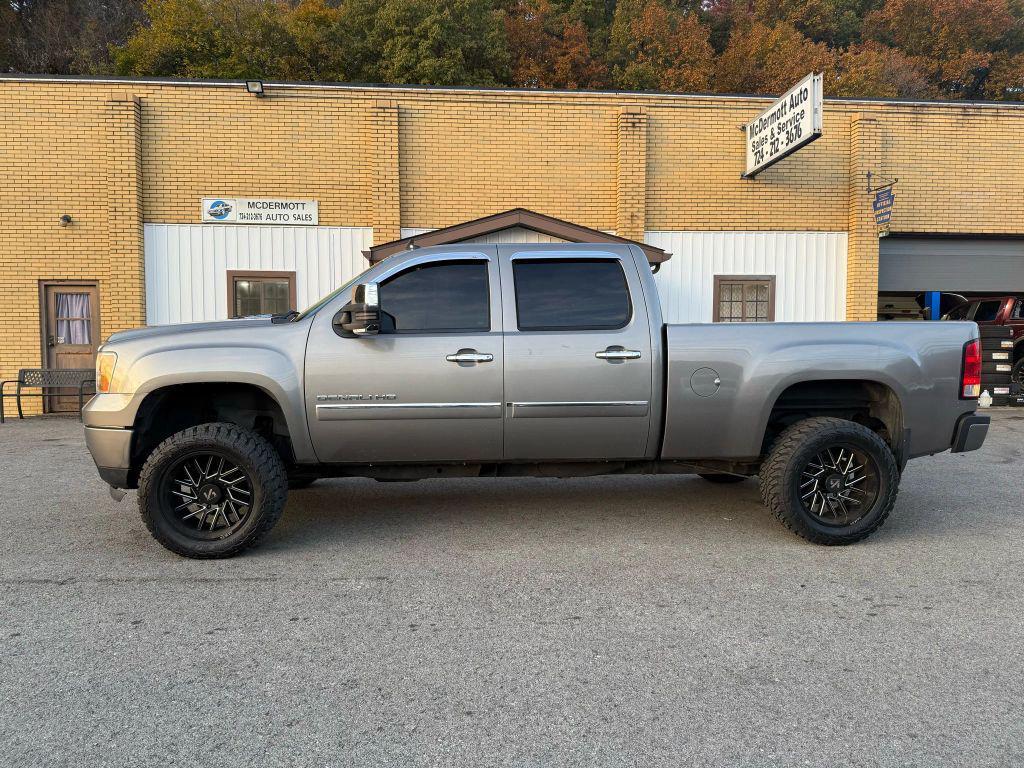 used 2013 GMC Sierra 2500 car, priced at $29,995