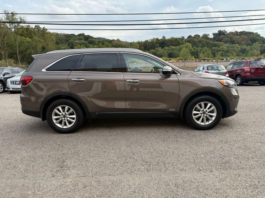 used 2019 Kia Sorento car, priced at $11,875