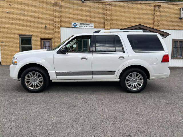 used 2013 Lincoln Navigator car, priced at $11,995