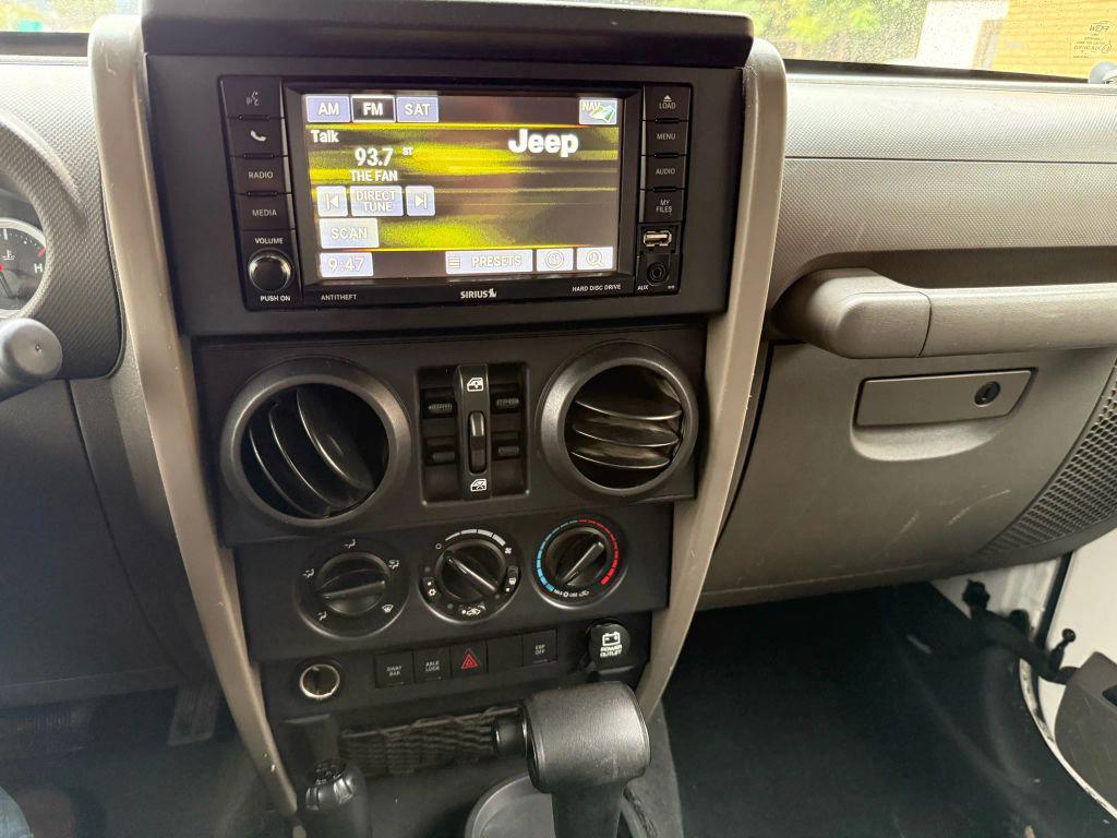 used 2009 Jeep Wrangler Unlimited car, priced at $10,750