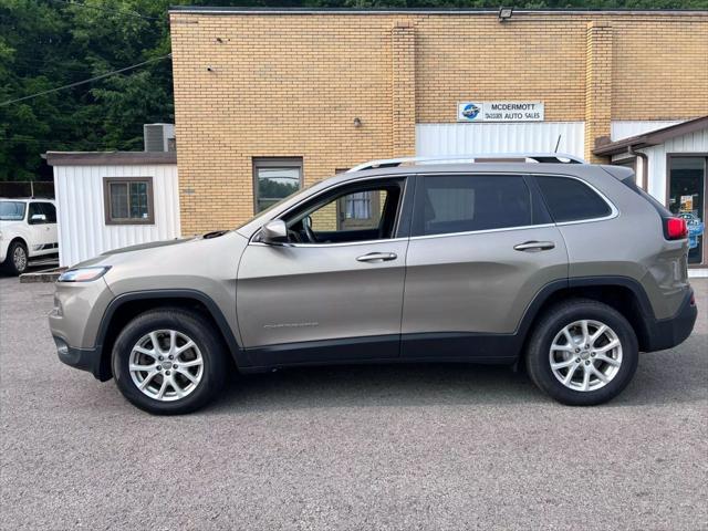 used 2017 Jeep Cherokee car, priced at $12,995
