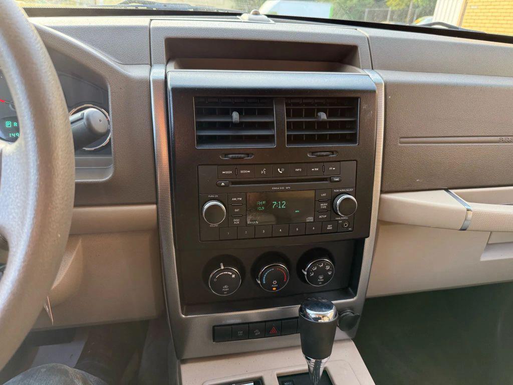 used 2009 Jeep Liberty car, priced at $5,495