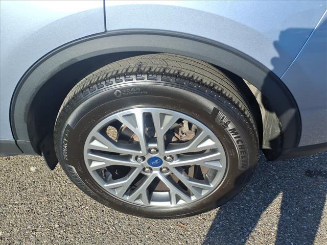 used 2022 Ford Escape car, priced at $21,980