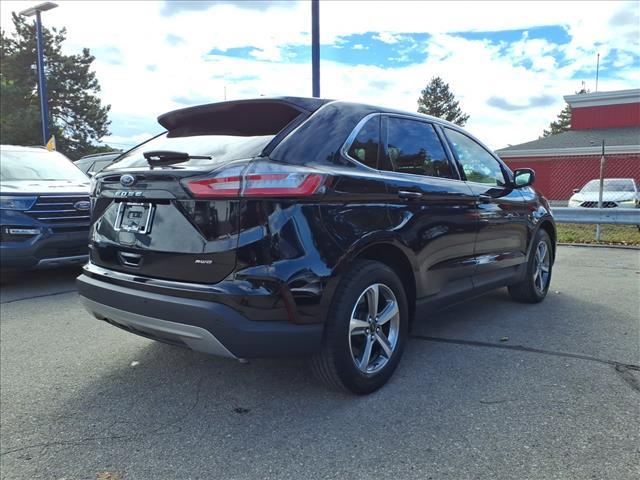 used 2024 Ford Edge car, priced at $27,980