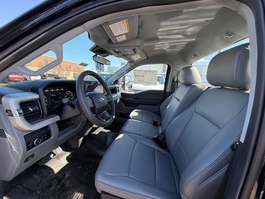 new 2024 Ford F-250 car, priced at $48,030