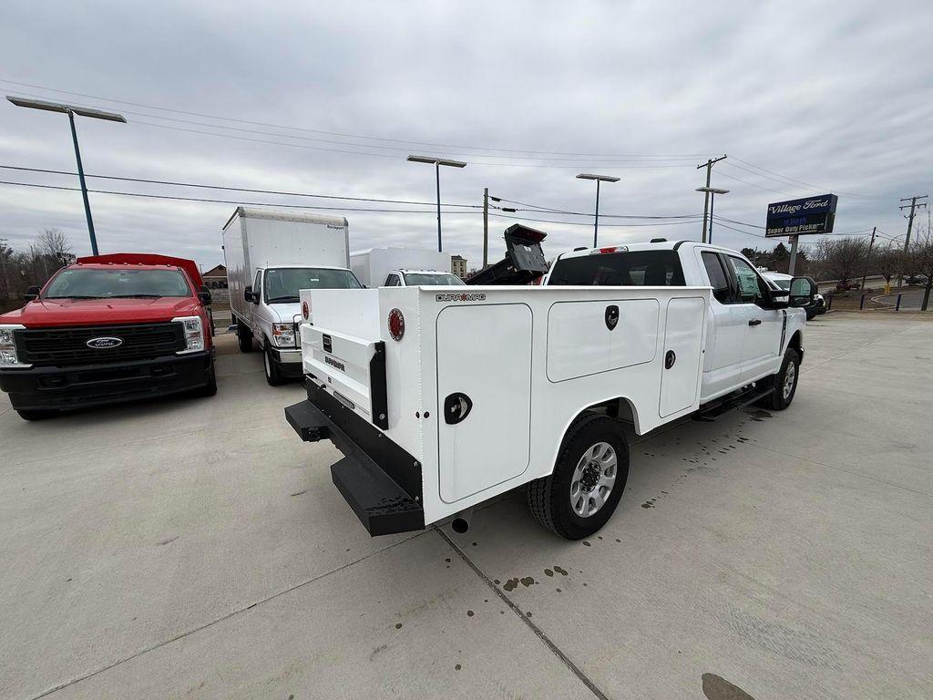 new 2024 Ford F-250 car, priced at $52,103