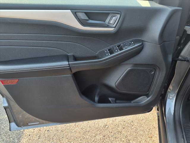 used 2022 Ford Escape car, priced at $22,580