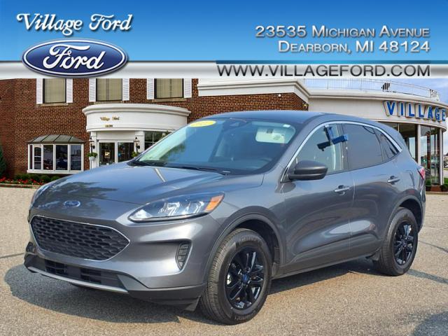 used 2022 Ford Escape car, priced at $22,580