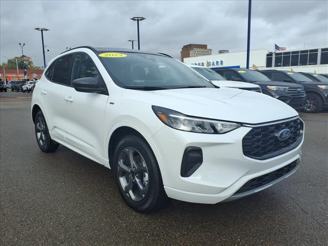 used 2023 Ford Escape car, priced at $25,980