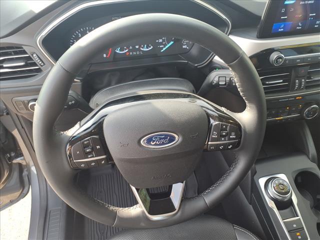 used 2022 Ford Escape car, priced at $22,580