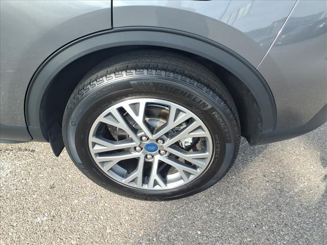 used 2022 Ford Escape car, priced at $22,580