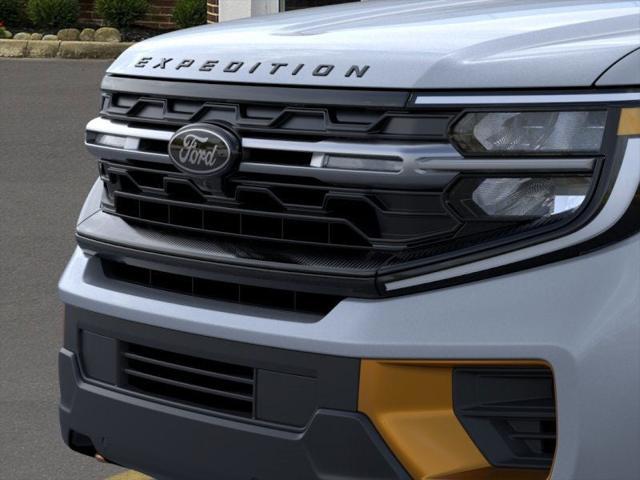 new 2025 Ford Expedition car, priced at $87,305