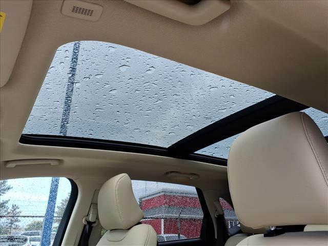 used 2024 Ford Edge car, priced at $27,580