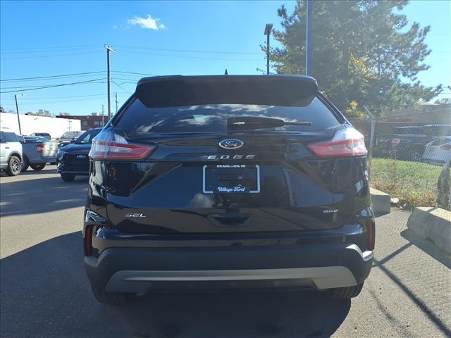 used 2024 Ford Edge car, priced at $26,980