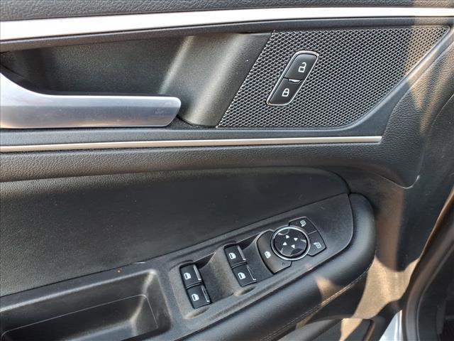 used 2022 Ford Edge car, priced at $25,980