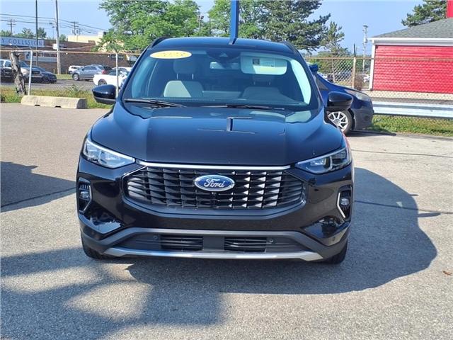 used 2023 Ford Escape car, priced at $25,580
