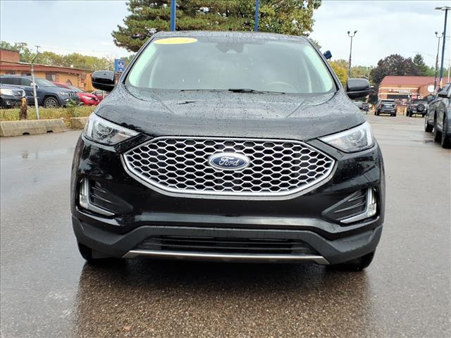 used 2024 Ford Edge car, priced at $27,580