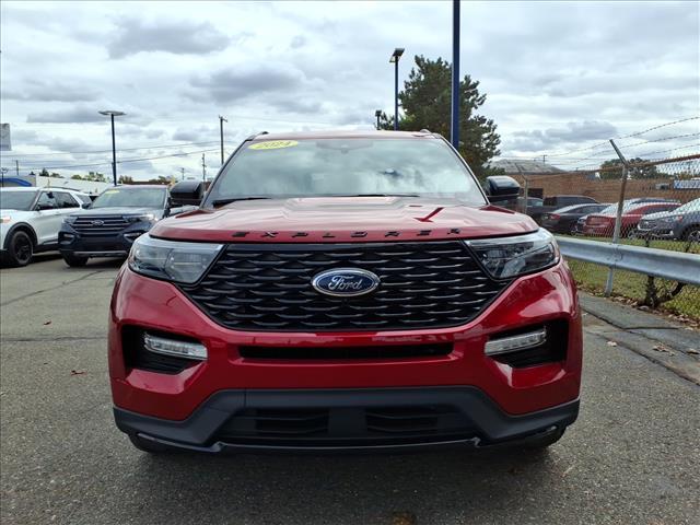 used 2024 Ford Explorer car, priced at $37,980