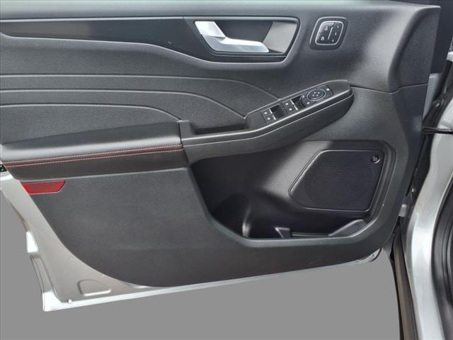 used 2022 Ford Escape car, priced at $25,980