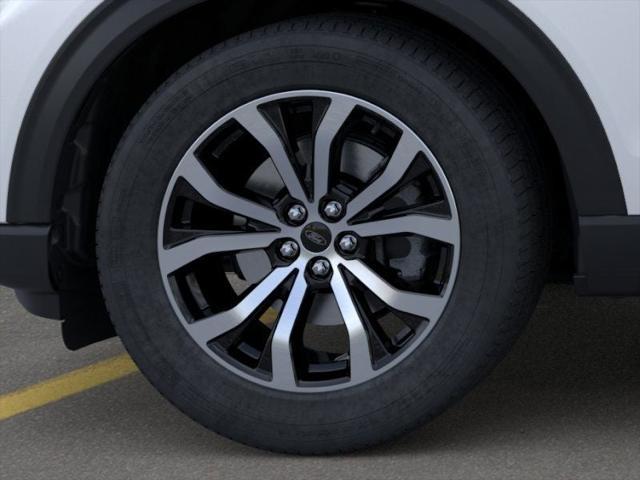 new 2025 Ford Explorer car, priced at $45,684
