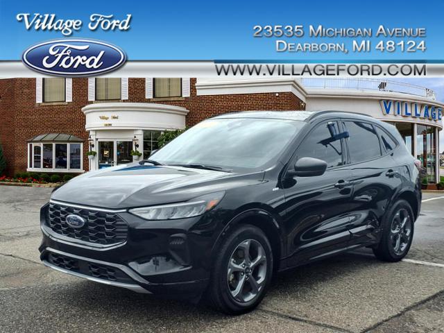 used 2023 Ford Escape car, priced at $26,580