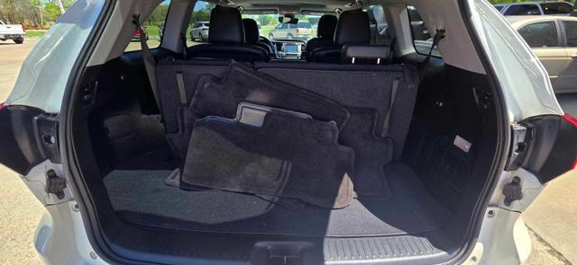 used 2017 Toyota Highlander car, priced at $15,950