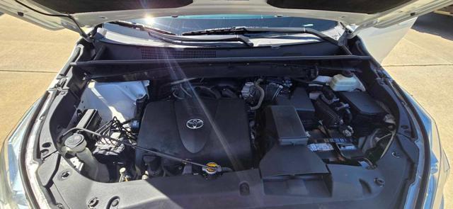 used 2017 Toyota Highlander car, priced at $15,950