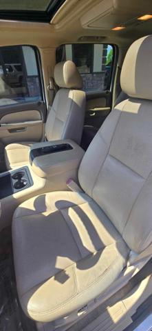 used 2012 GMC Yukon XL car, priced at $9,850