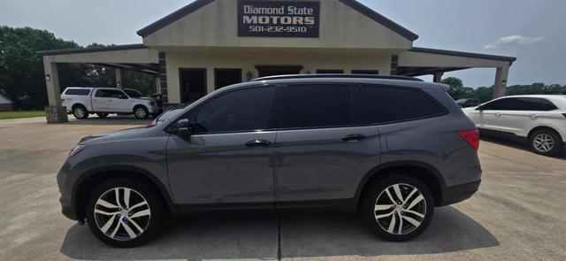 used 2017 Honda Pilot car, priced at $12,950