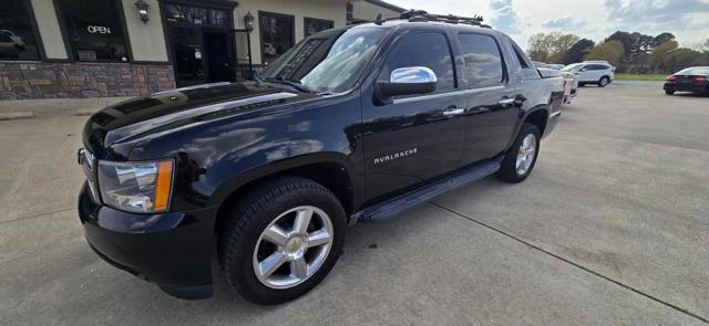 used 2012 Chevrolet Avalanche car, priced at $15,950