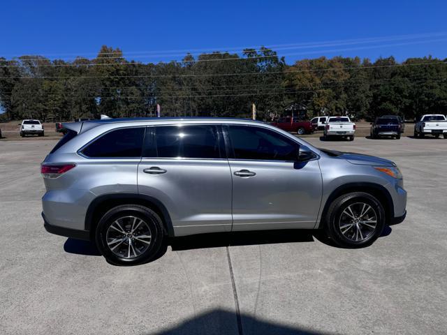 used 2016 Toyota Highlander car, priced at $14,595