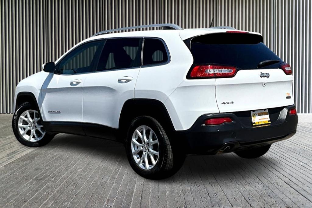 used 2018 Jeep Cherokee car, priced at $16,595