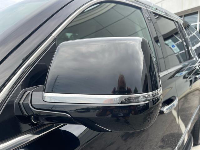 used 2018 Cadillac Escalade ESV car, priced at $41,995
