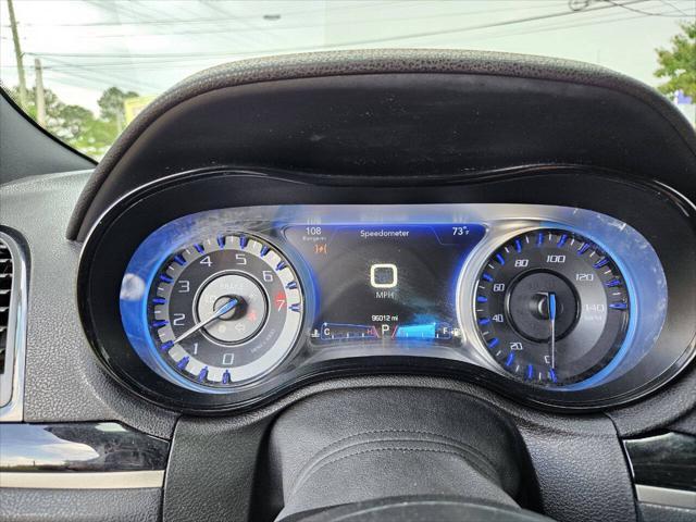 used 2016 Chrysler 300 car