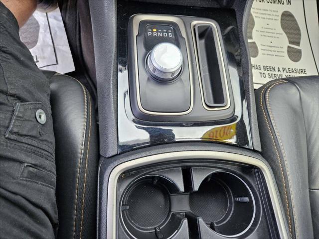 used 2016 Chrysler 300 car
