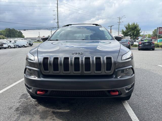 used 2015 Jeep Cherokee car, priced at $12,995