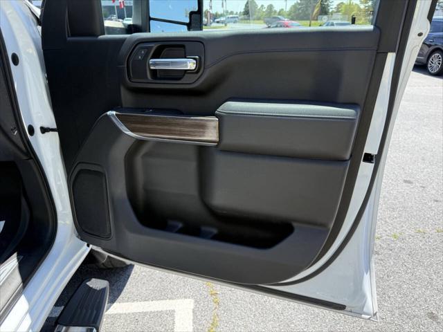 used 2021 Chevrolet Silverado 2500 car, priced at $43,500