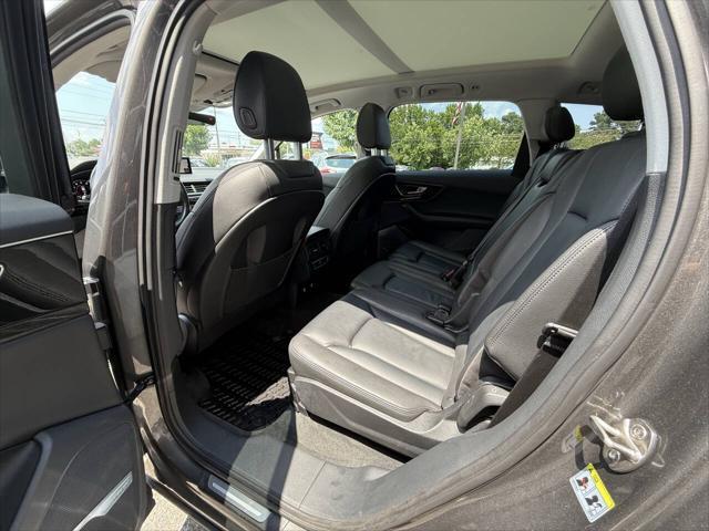 used 2019 Audi Q7 car, priced at $19,950