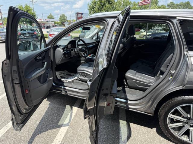 used 2019 Audi Q7 car, priced at $19,950
