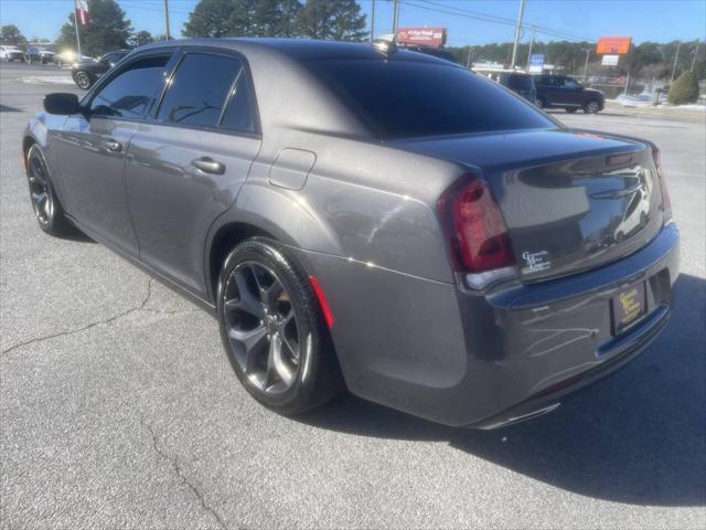 used 2021 Chrysler 300 car, priced at $25,995