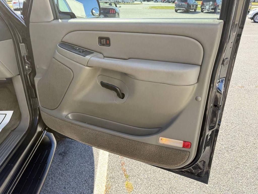 used 2004 Chevrolet Tahoe car, priced at $6,777