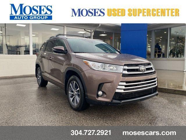 used 2018 Toyota Highlander car, priced at $21,993