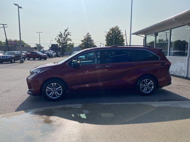 used 2021 Toyota Sienna car, priced at $36,720